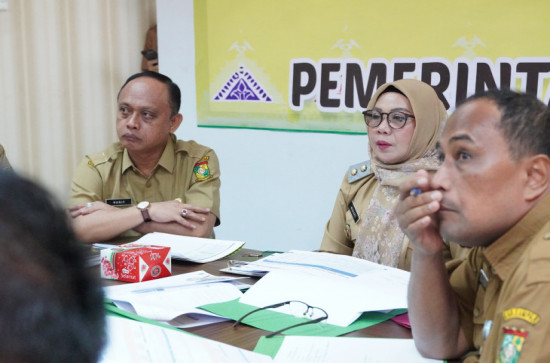 Zoom Lanjutan Pengendalian Inflasi Ekomomi dan Pembahasan Evaluasi Pelaksanaan Program 3 Juta Rumah